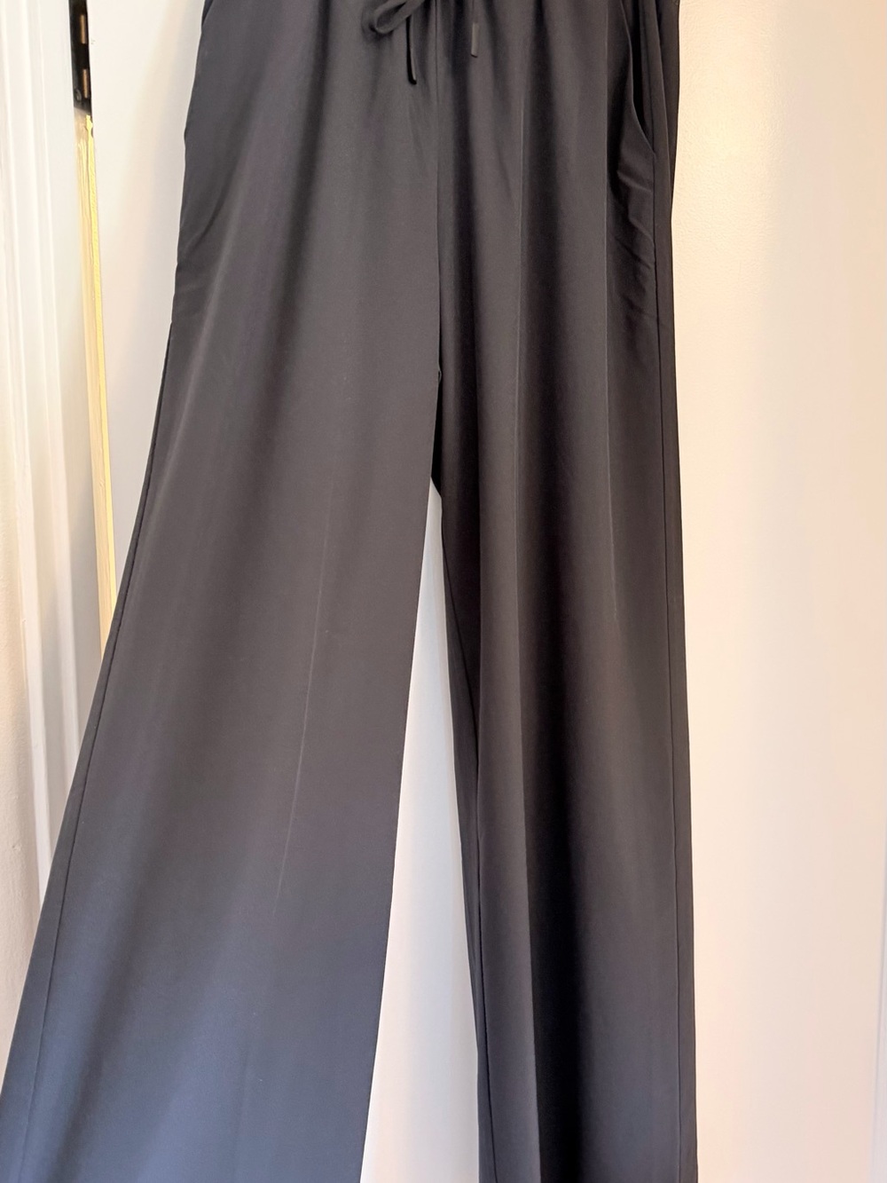 all in motion Black Wide Leg Athletic Pants with Drawstring Waist - Picture 2 of 11